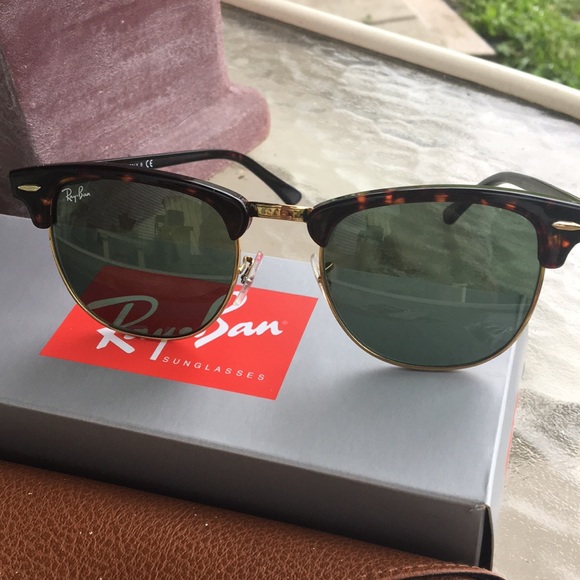 Ray Ban Clubmaster sunglasses, case, box & cloth. - Picture 2 of 4